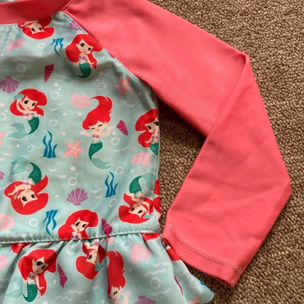 ❤️Little Mermaid rash guard❤️ - Picture 5 of 9
